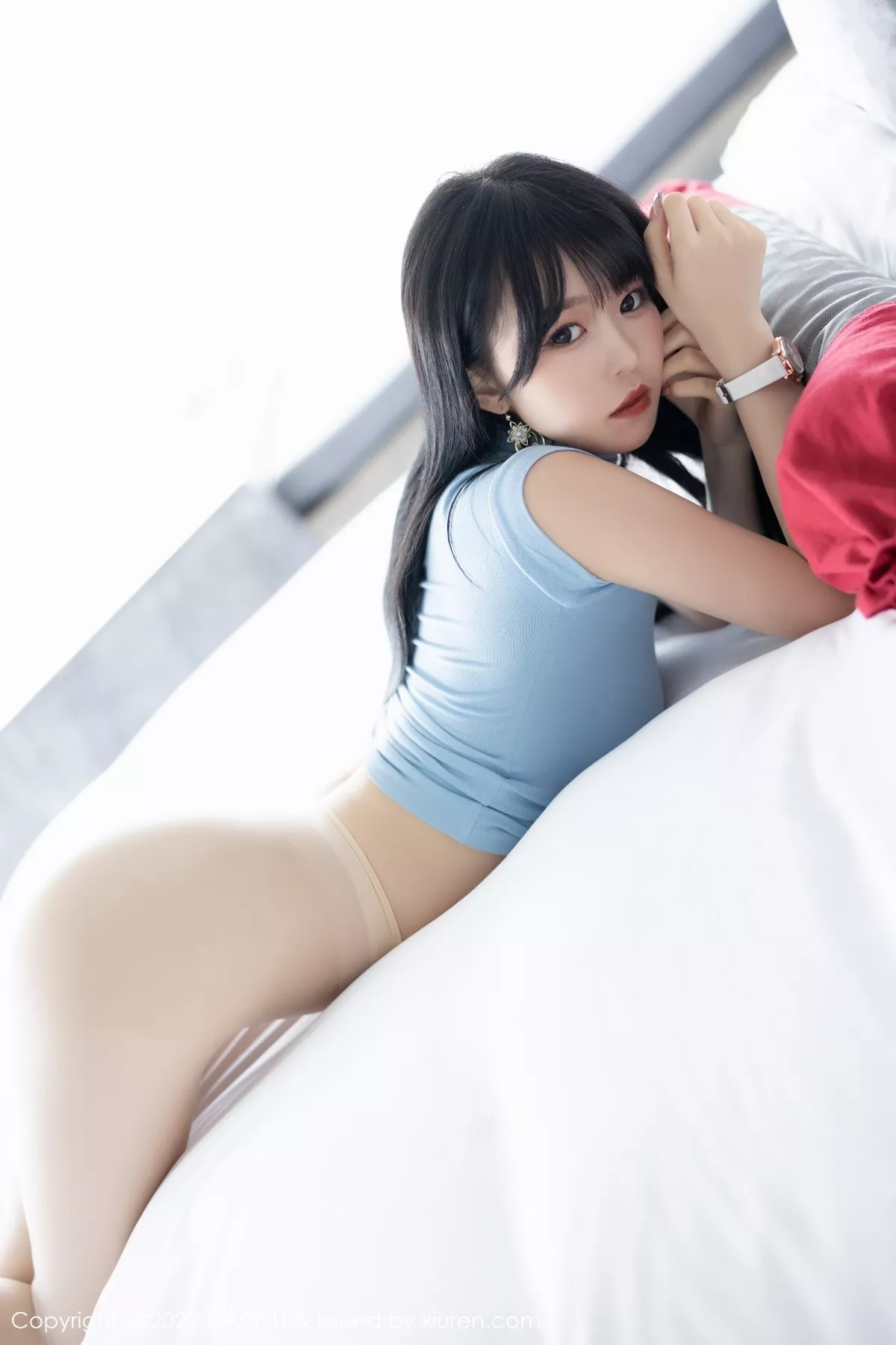 秀人集.com_[XiaoYu画语界]Vol.797_模特奶瓶性感蓝色收身衣配蓝色牛仔裤半脱露无内肉丝诱惑写真83P